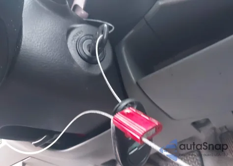 2010 Toyota Tacoma Prerunner V6 z USA, uszkodzony, nr VIN 5TEKU4HN2AZ677945